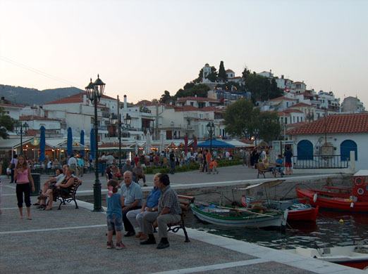 Town_of_Skiathos